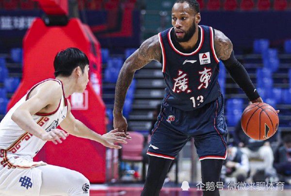 TA皇马跟队：皇马冬窗将联系姆巴佩让其提早决定夏窗是否加盟TheAthletic的皇马跟队MarioCortegana，皇马将在冬窗对姆巴佩有新动作！